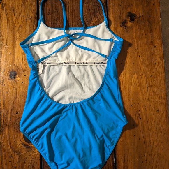 CK one piece - Picture 3 of 4